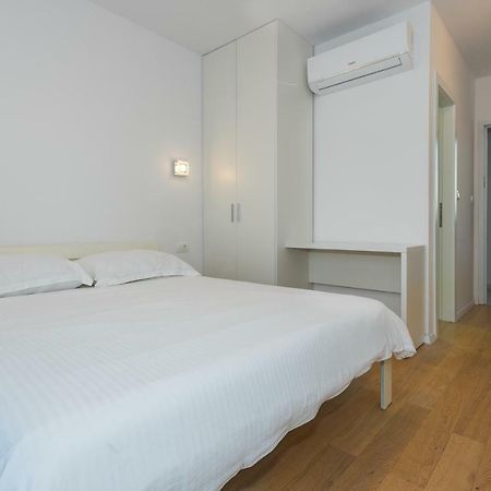 Apartments & Rooms Shark Žaborić Extérieur photo