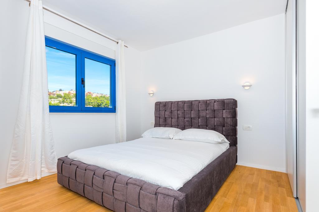 Apartments & Rooms Shark Žaborić Extérieur photo