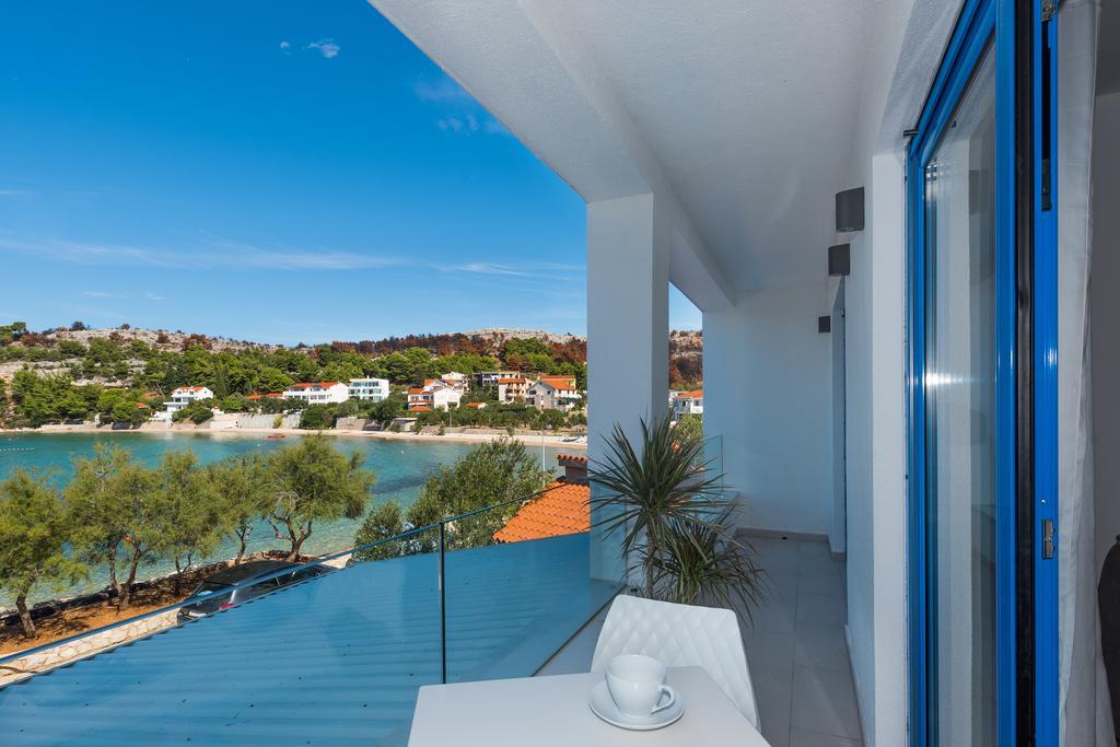 Apartments & Rooms Shark Žaborić Extérieur photo