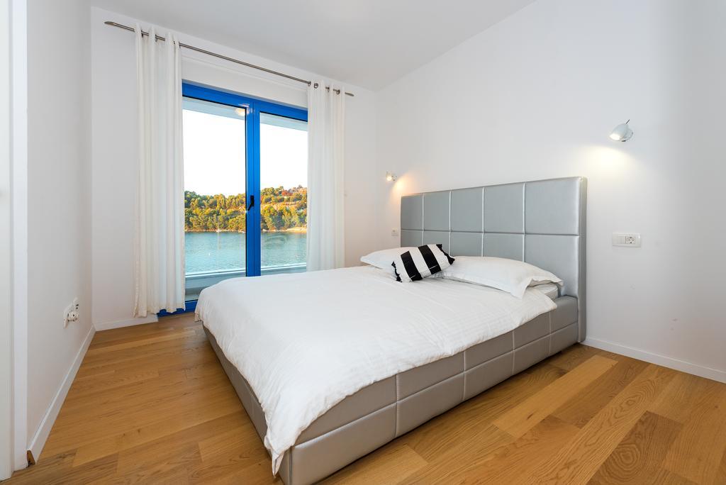 Apartments & Rooms Shark Žaborić Extérieur photo