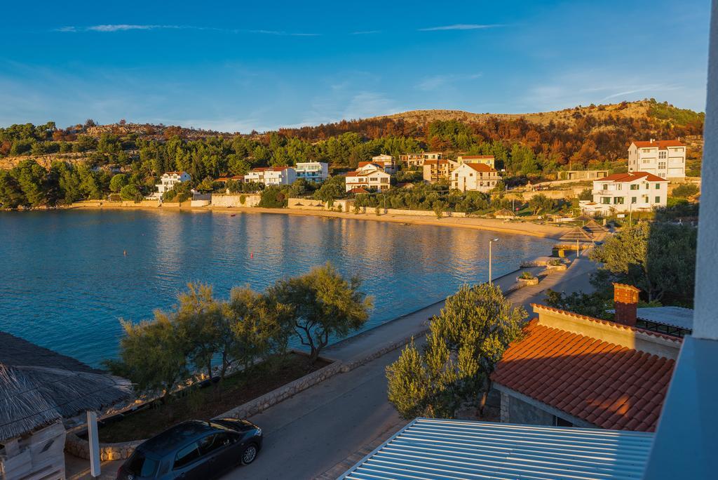 Apartments & Rooms Shark Žaborić Extérieur photo