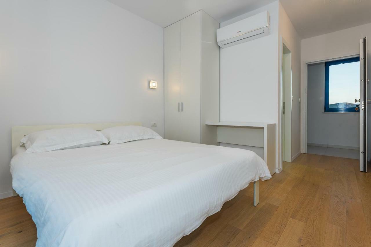 Apartments & Rooms Shark Žaborić Extérieur photo